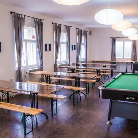 Auberge de jeunesse Cosmopole *
